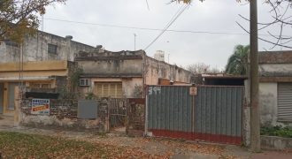 AV. SUIPACHA 400 CASA DEMOLER Y GALPON