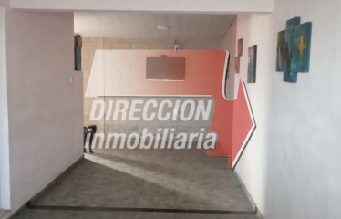 B° INDEPENDENCIA – CASA DOBLE GARAJ. Y PILETA APTA CREDITO – HUGO DEL CARRIL