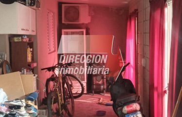 B° INDEPENDENCIA – CASA DOBLE GARAJ. Y PILETA APTA CREDITO – HUGO DEL CARRIL