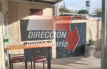 B° INDEPENDENCIA – CASA DOBLE GARAJ. Y PILETA APTA CREDITO – HUGO DEL CARRIL