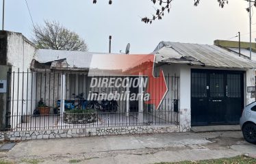 B° MOSCONI – PROPIEDAD A REFACCIONAR – CALLE A. AGUADO