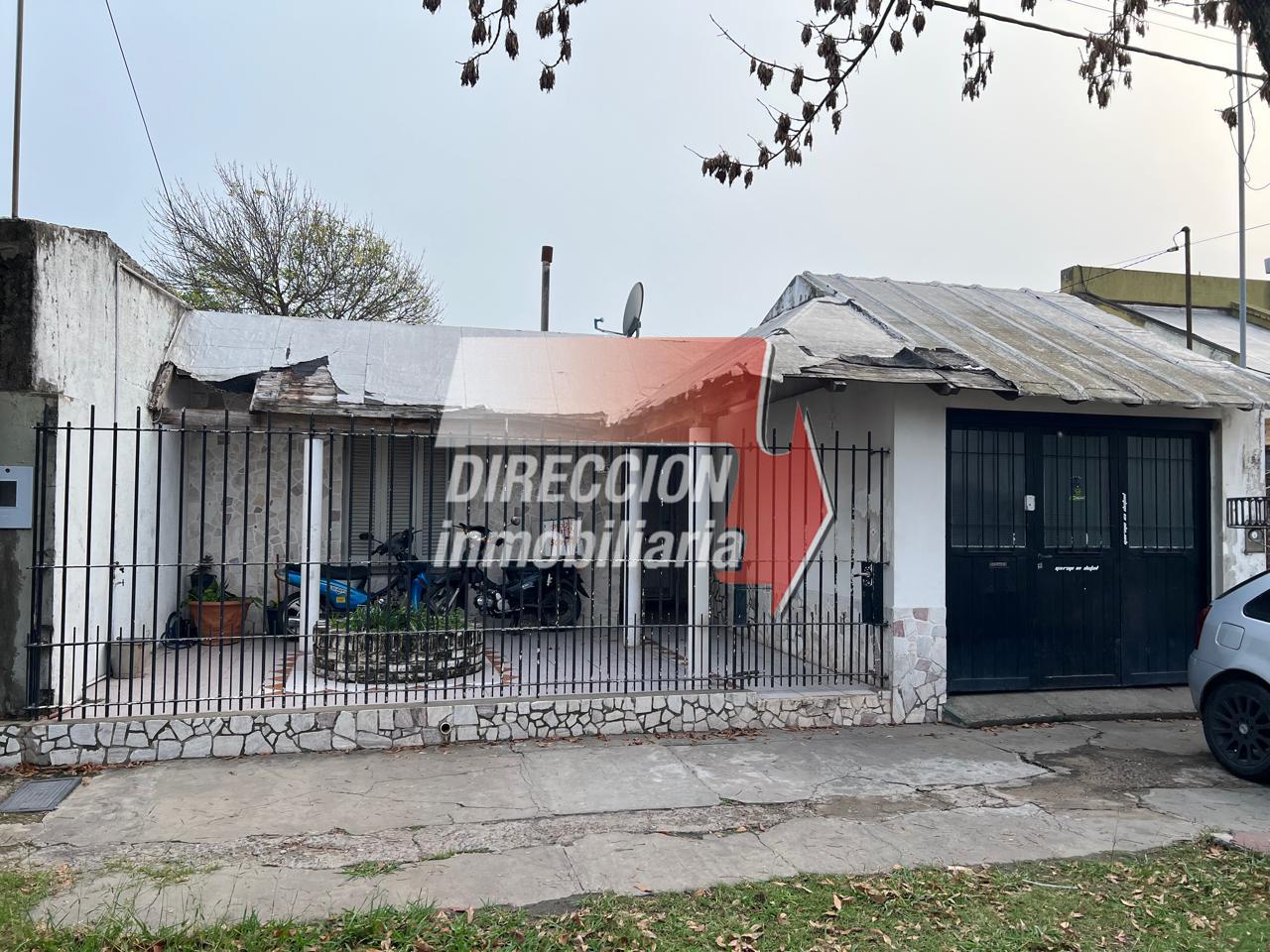 B° MOSCONI – PROPIEDAD A REFACCIONAR – CALLE A. AGUADO