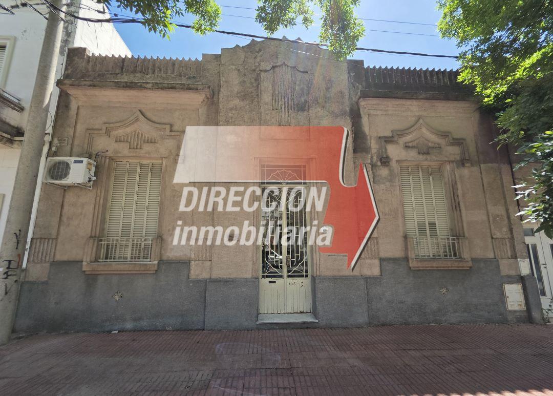 B° 30 DE OCTUBRE – GRAN PROPIEDAD CENTRICA EN VENTA – ALEM