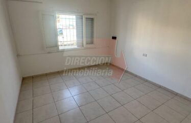 Bº ALBERDI – CASA 2 DORM