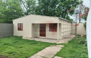 AV. A. DEL VALLE 2044 – Bª VILLA DEL PARQUE – CASA INT.